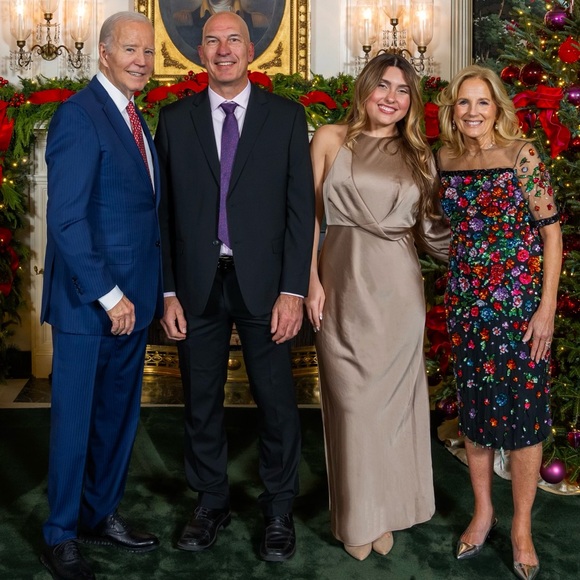 Significant Other ALESSIA ONE SHOULDER LONG SLEEVE DRESS - Picture 4 of 5